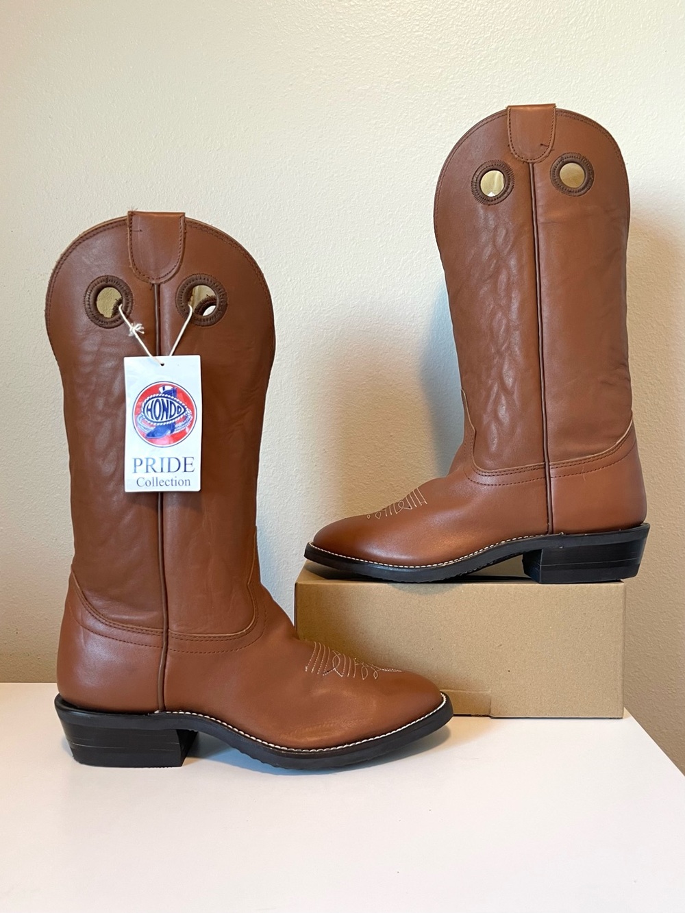 NWT Hondo Pride Collection Western Boots - Hand Crafted Natural Retan - Size 8EE